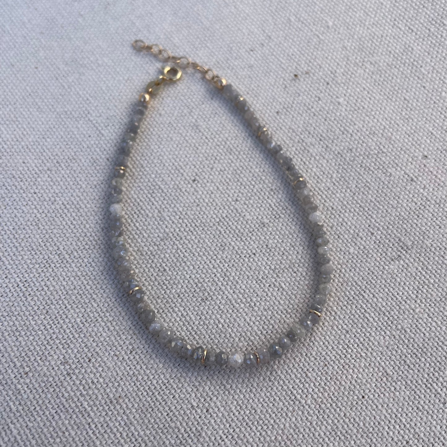 Dancing Gray Diamond Bracelet, 14ct