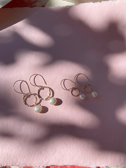Fresh Water Pearl and 14k Gold Filled Earring