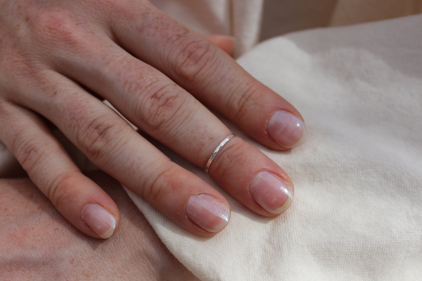 Whisper Midi Ring