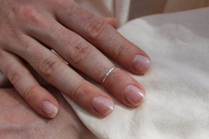 Whisper Midi Ring