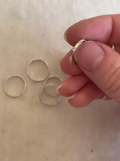 Hammered Midi Ring